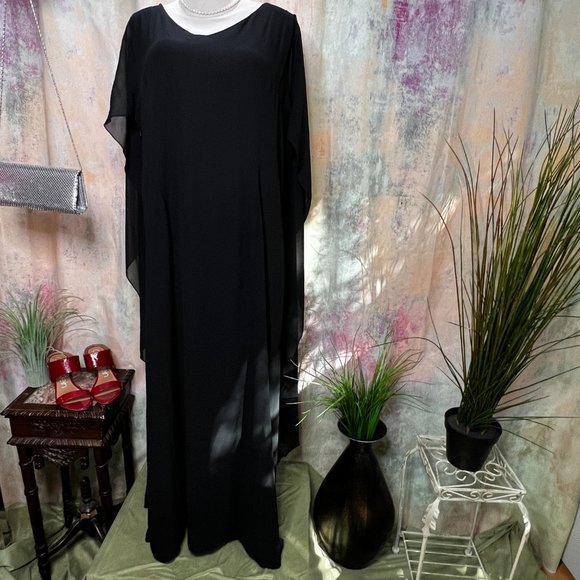 📌Timeless Elegant Ball - Formal - Prom A- Line Figure-Friendly Dress with Cape - Picture 6 of 16